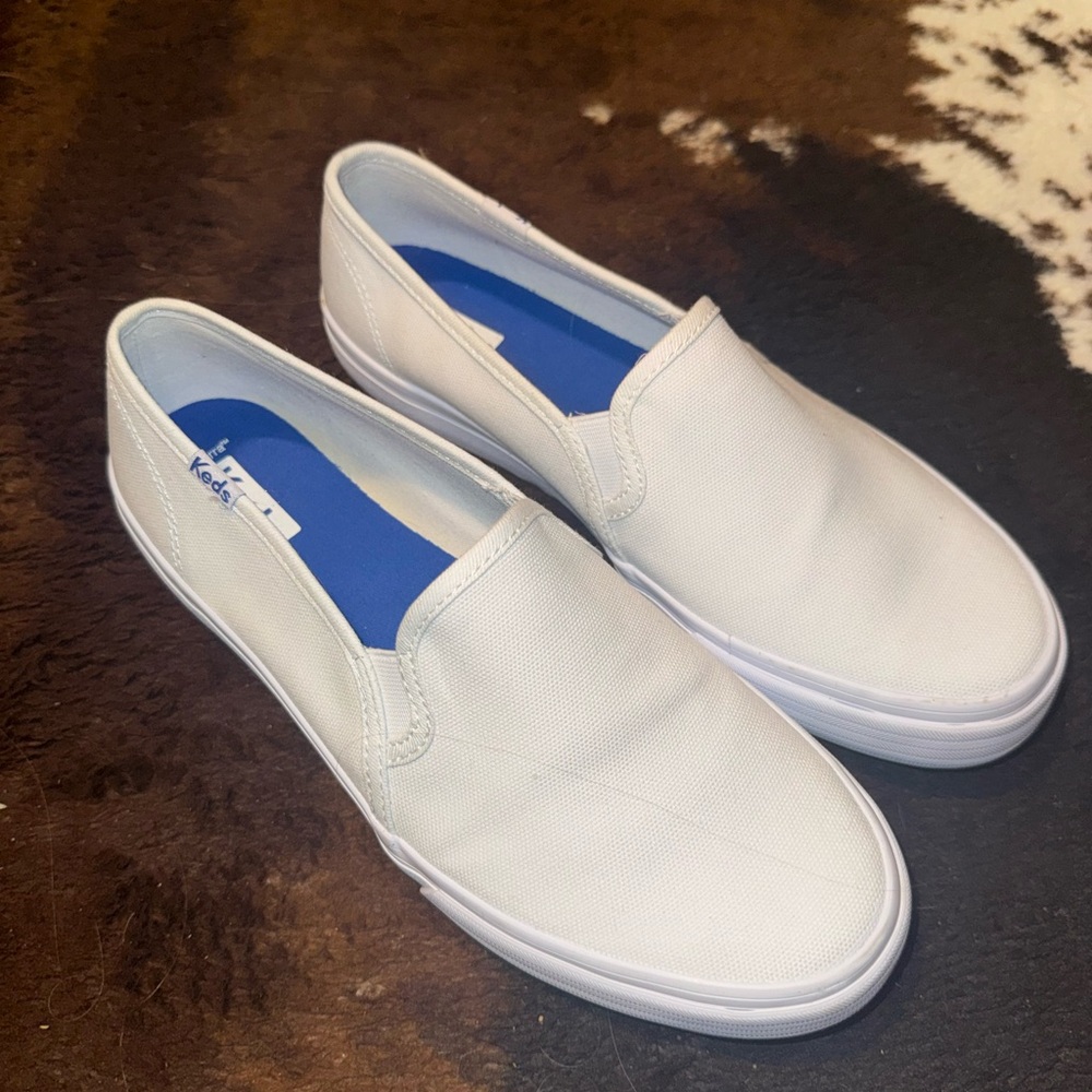 Women’s white Keds